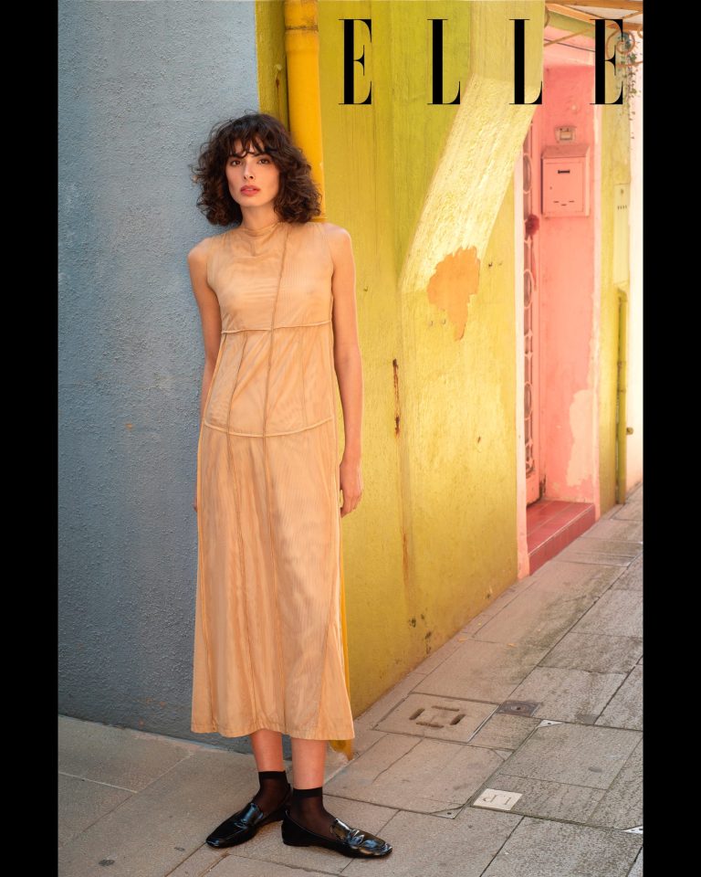 Elle – Flower Bomb, photographed in Venice by Nadia Calipa